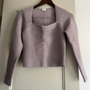 Abercrombie & Fitch Ribbed Sweetheart Lilac Sweater Size: M